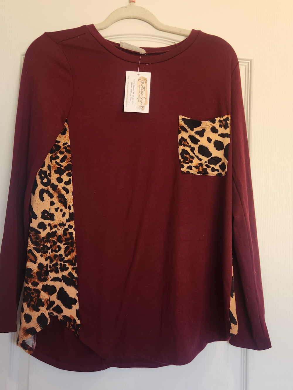 Zenana Outfitters Burgundy Long Sleeve Top with Leopard S BNWT